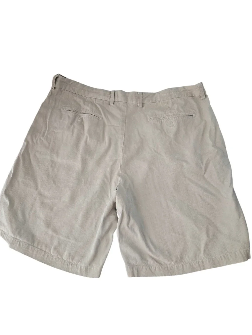 Tommy Bahama Men's Classic Lightweight Khaki Shorts Silk/ Rayon 38